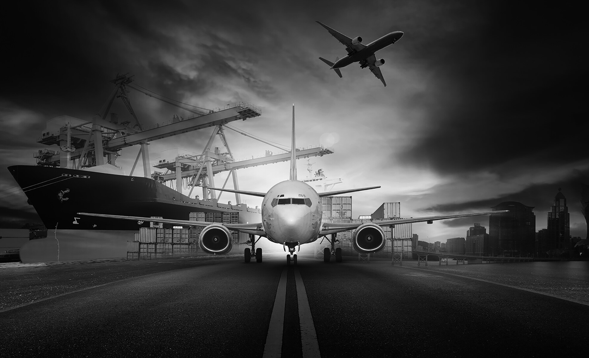 Air and ocean freight converging at a global cargo hub